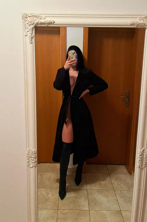 I love to go out in public like this