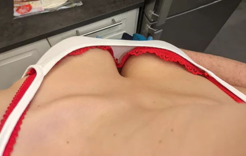 Is my bra too showy?