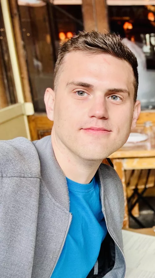 Looking for other guys who play OW2 on PC. 30/M