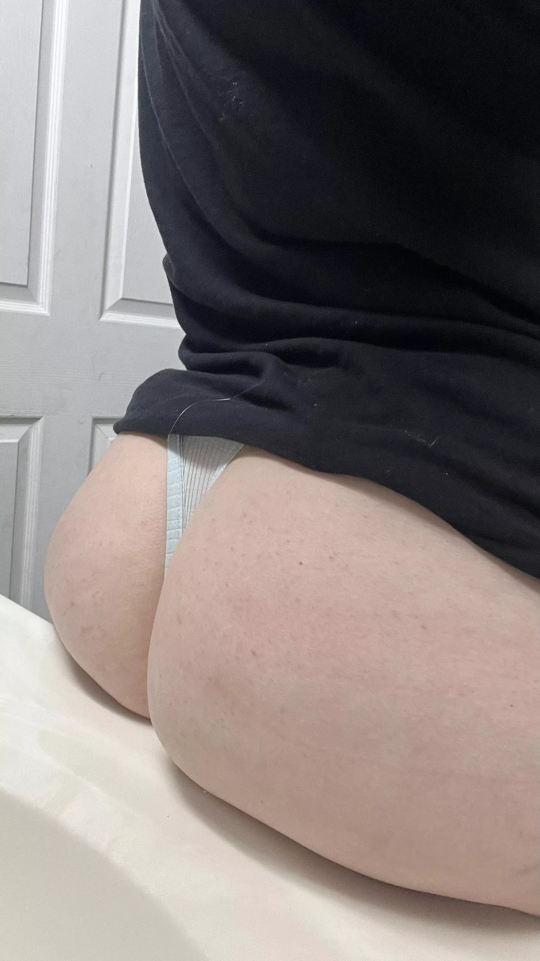 Mamas got herself a booty