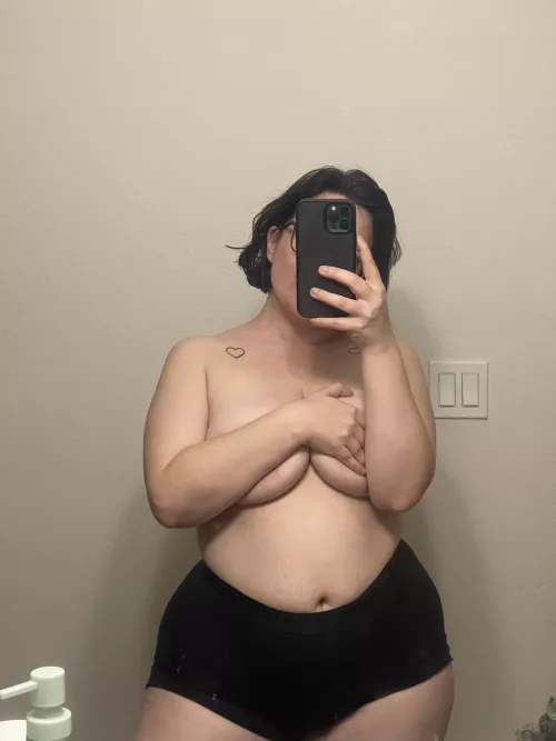 maybe i can move my arm… if you ask nicely… :)