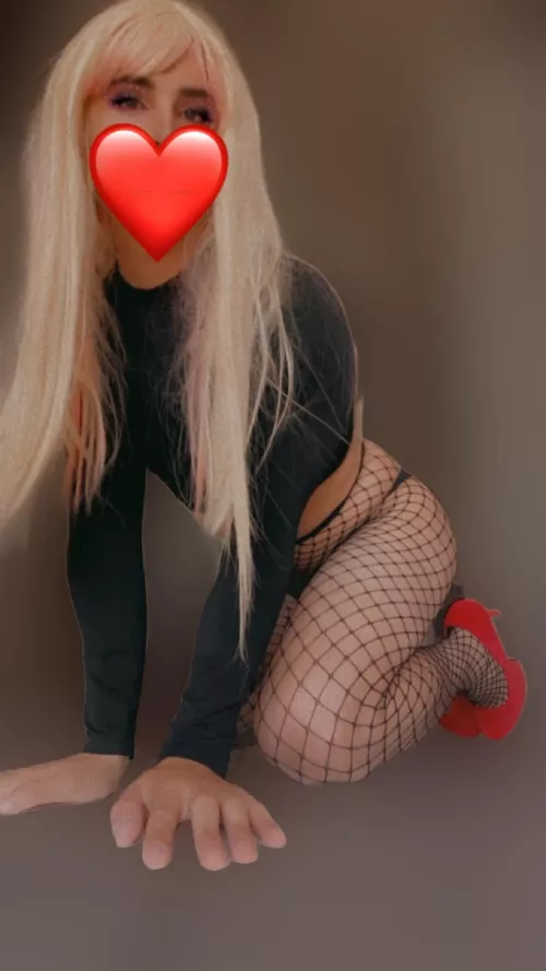 My ex always thought I was talking to other girls…little did she know..