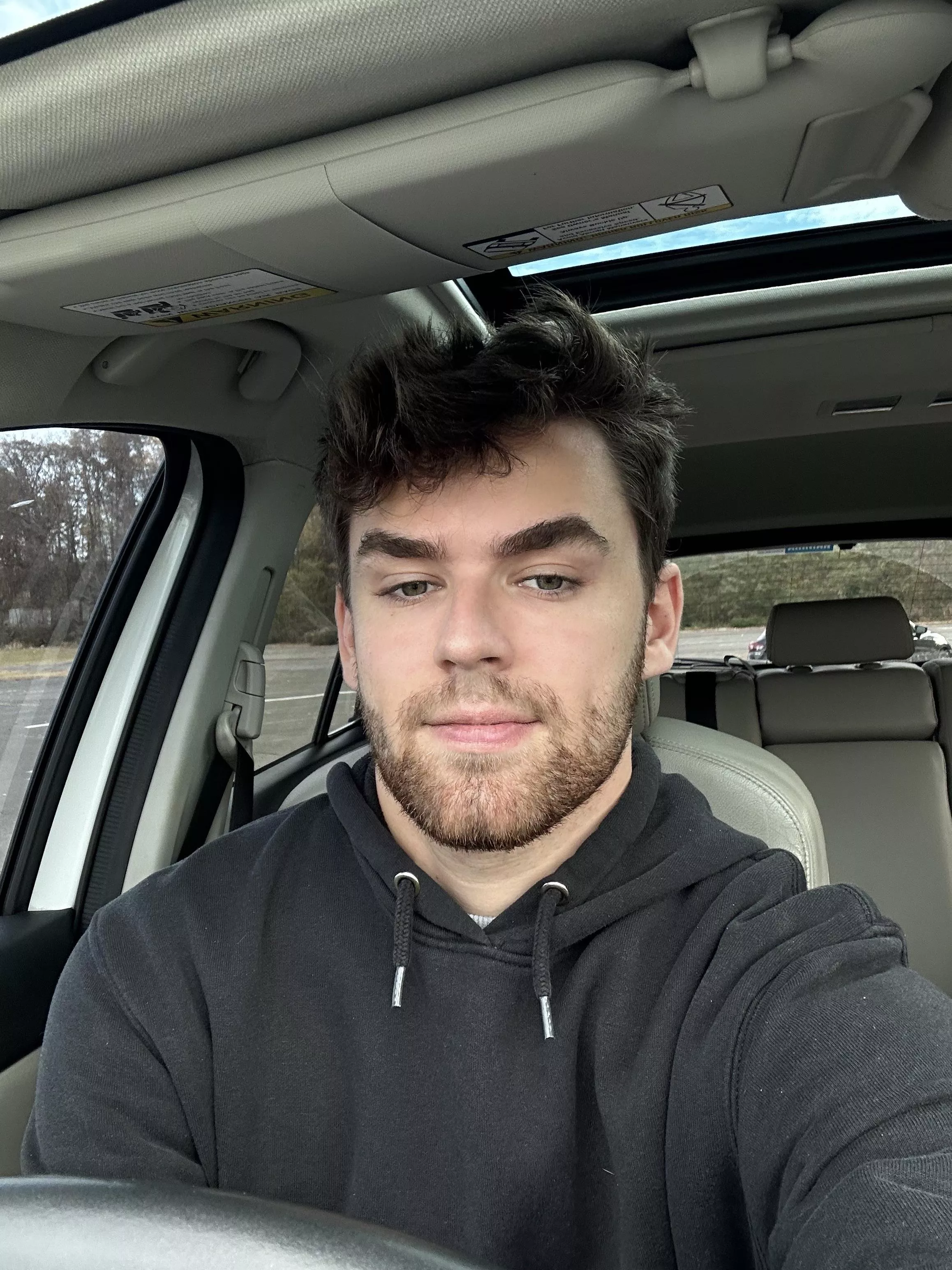 new here 👋🏼 hi haha