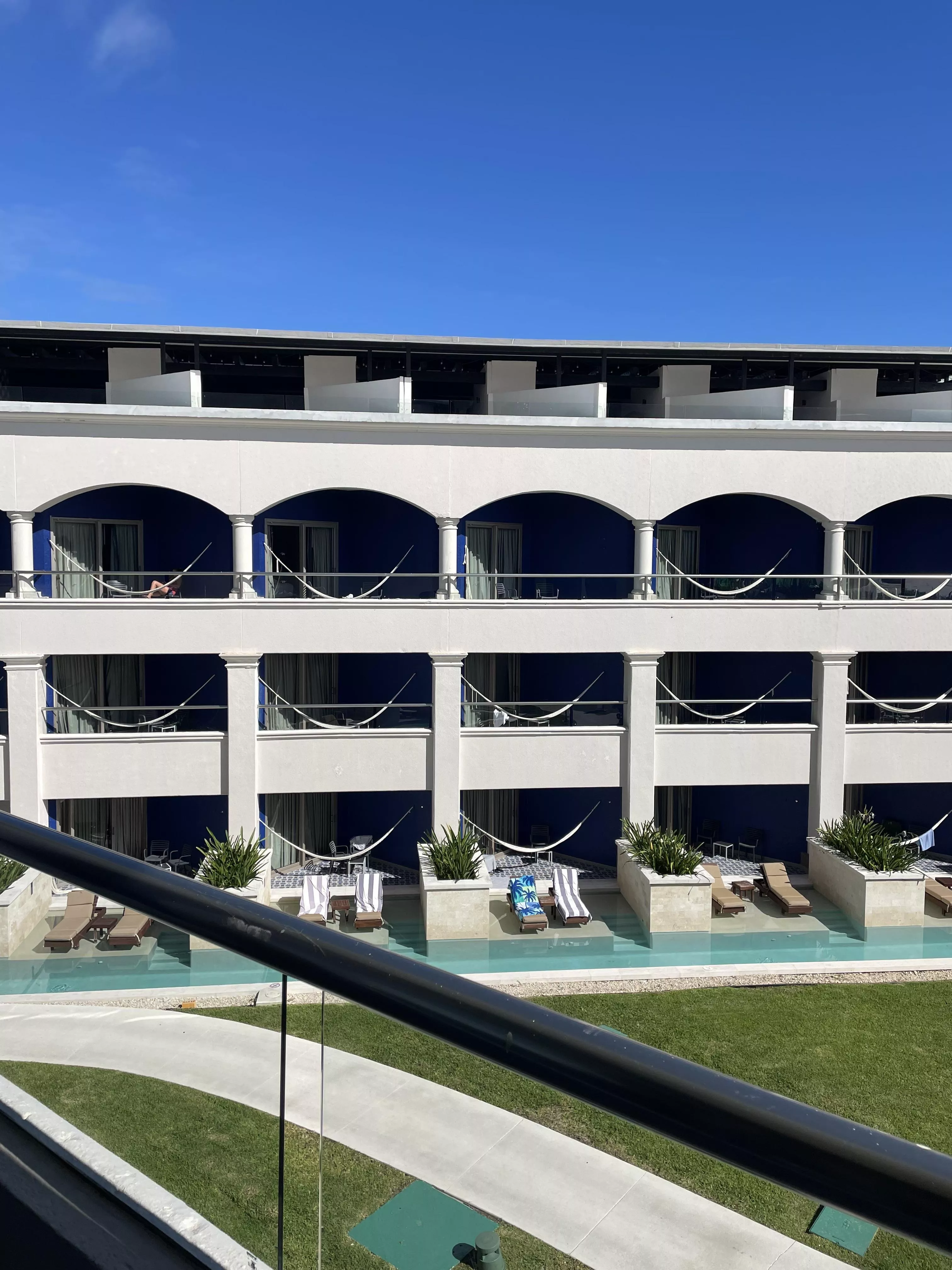 Recently just got back from a vacation and I have multiple dickflash stories and scenarios that played out. M28 and I’d love to tell some stories to those who are interested. Some pretty wild and fun ones