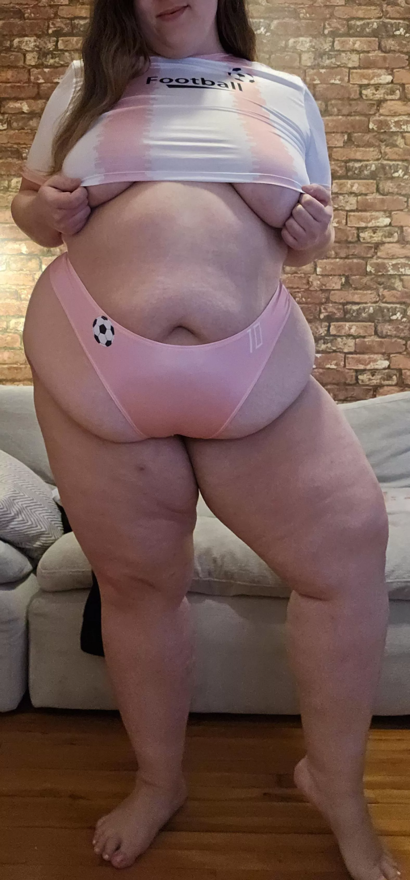 Say HI if you want to fuck me