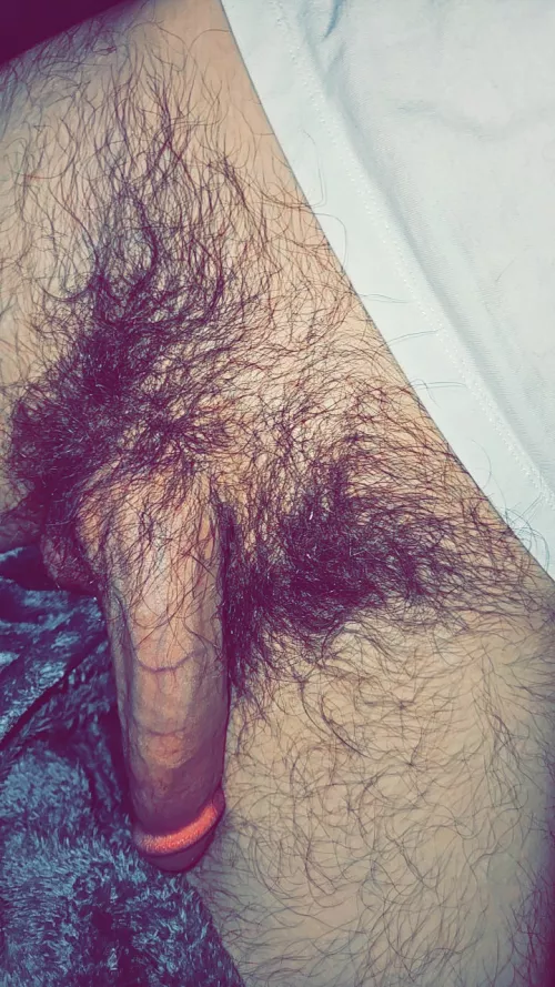 Shaving is for pussies...do you agree?
