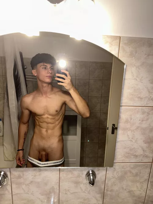 Should I reveal this joystick now? This is juicyy😏