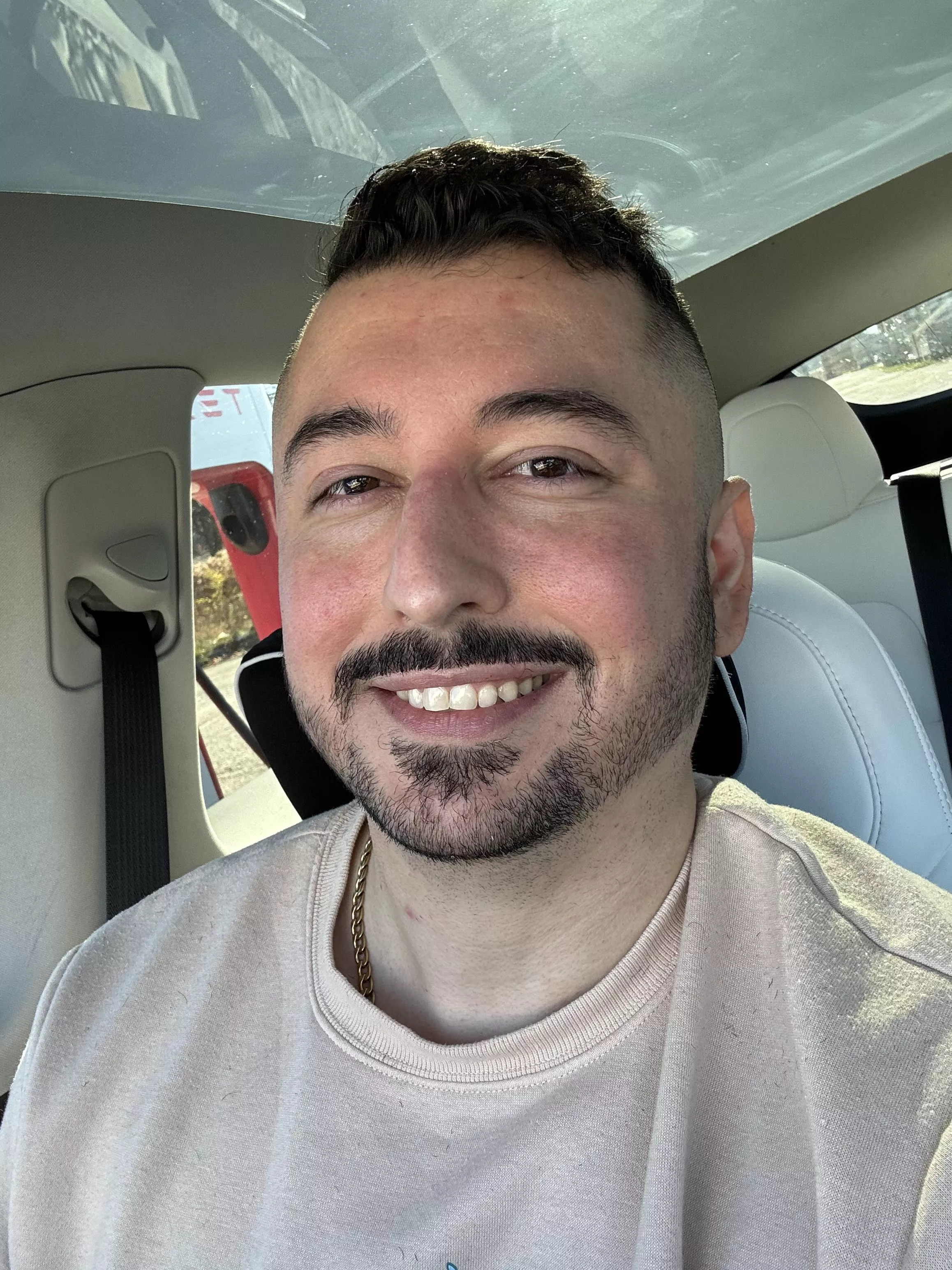 Someone teach me how to smile 🧍‍♂️