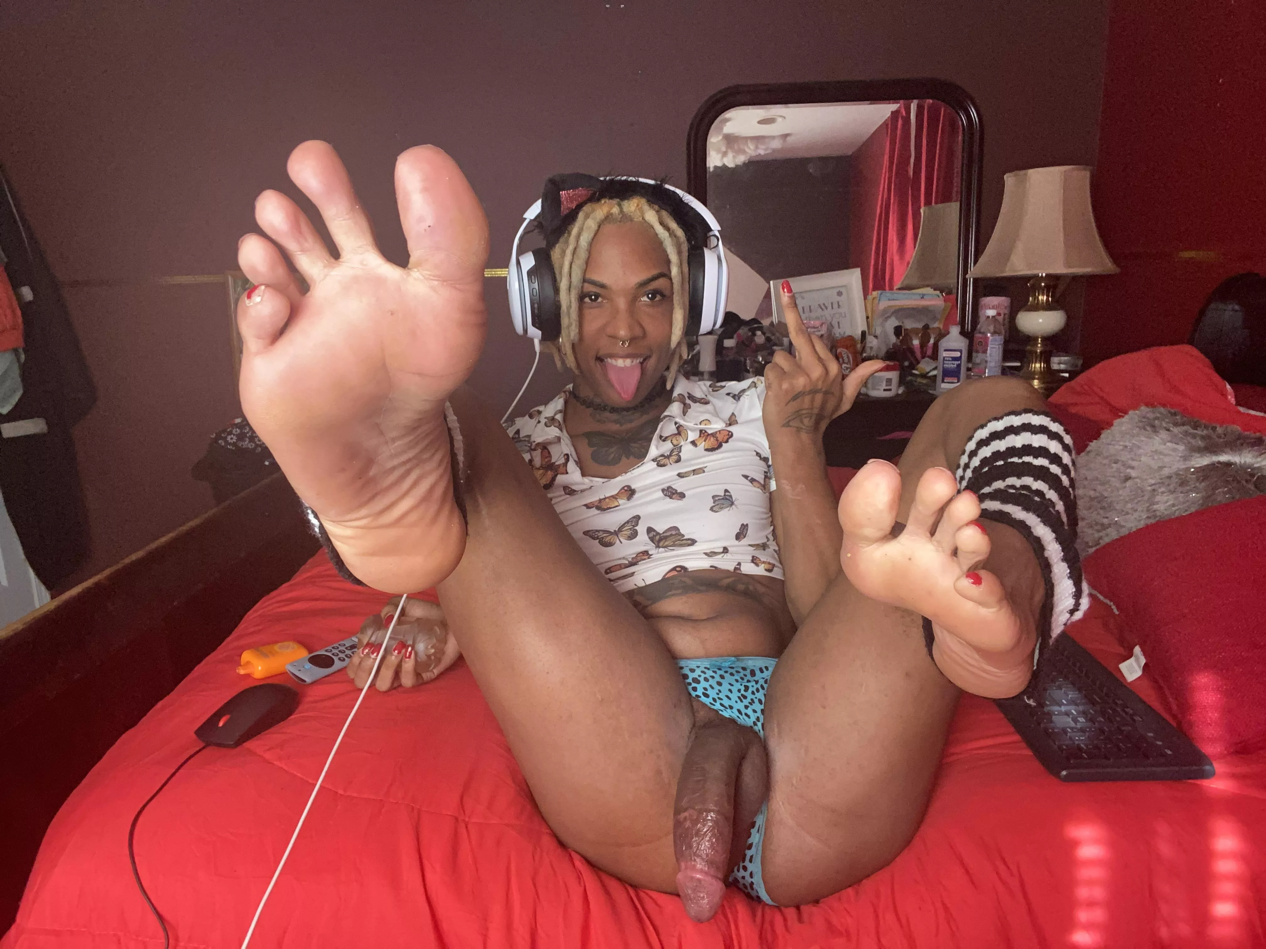 Tell me that you love me baby🥰