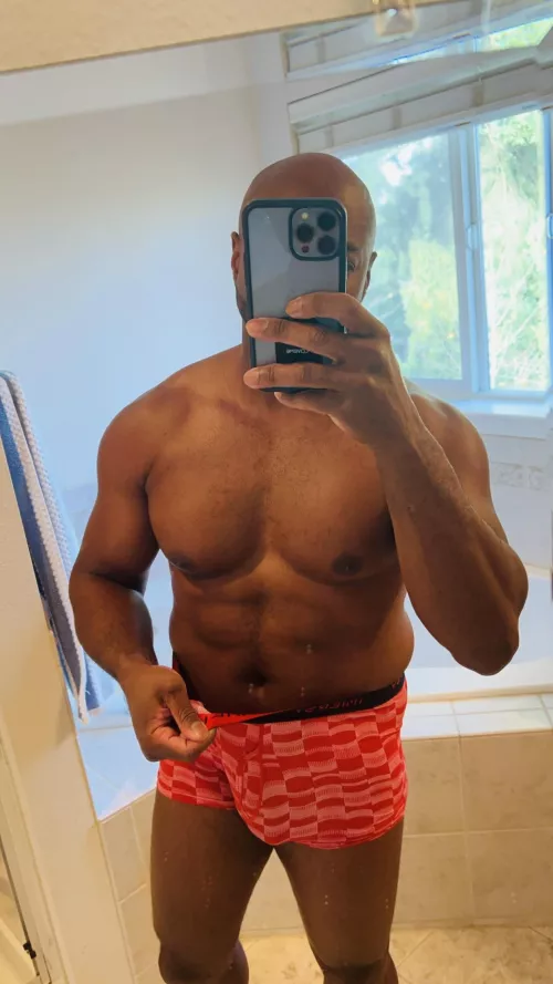 Thankful for a place to be an exhibitionist