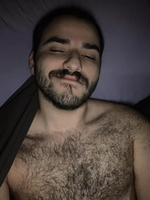 Waking up alone again, but would rather be laying my head down on someone’s lap while we played video games all morning 😩