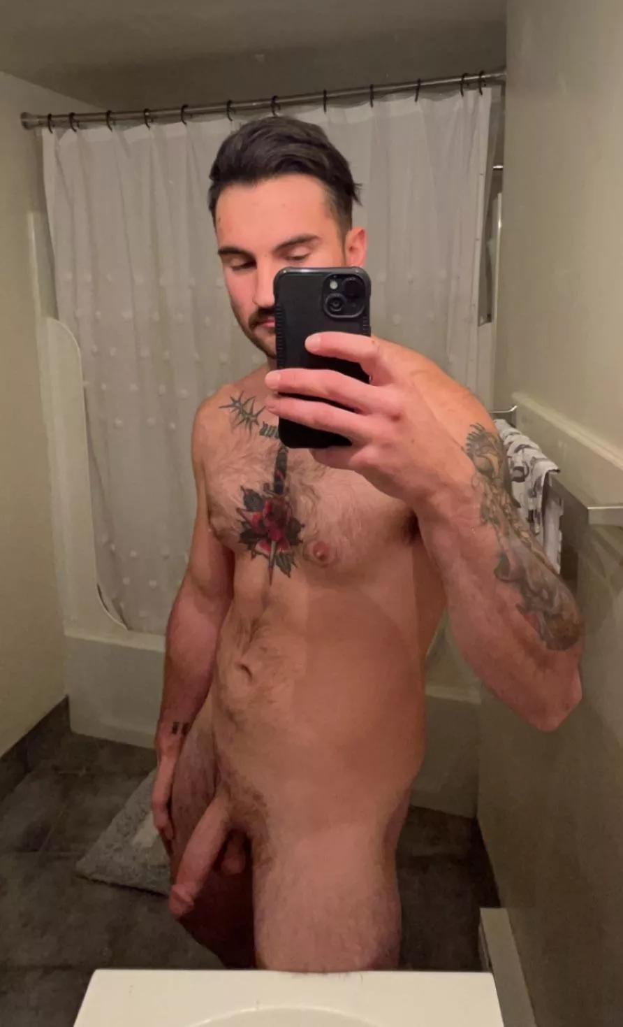 Who wants to stop over for some leftovers?👅