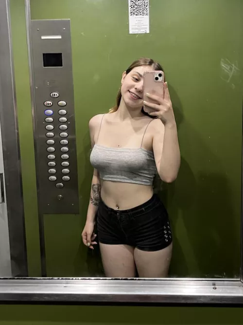 Would u go shopping with me dressed like this? :3