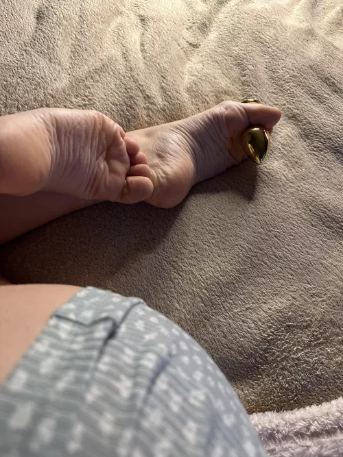 Wrinkled and cute soles
