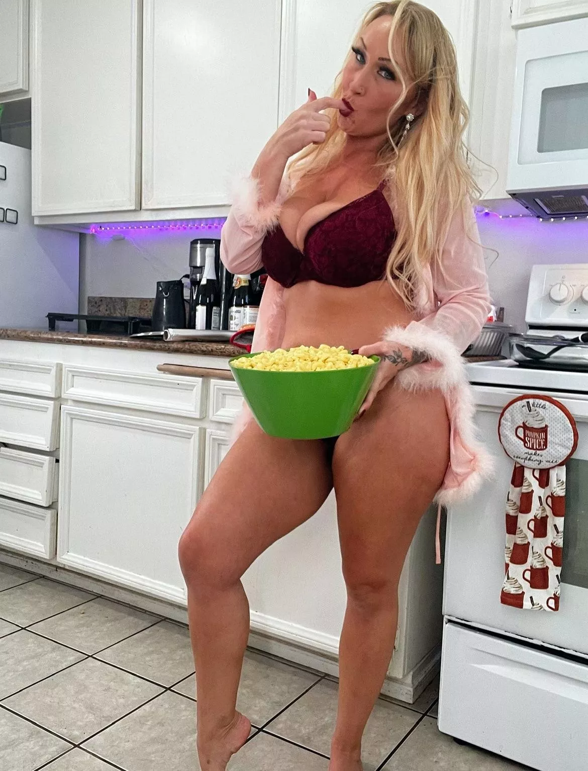 You have to try my home made creamy....... Mac N Cheese