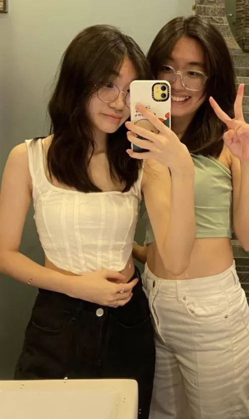 Young vs old sibling