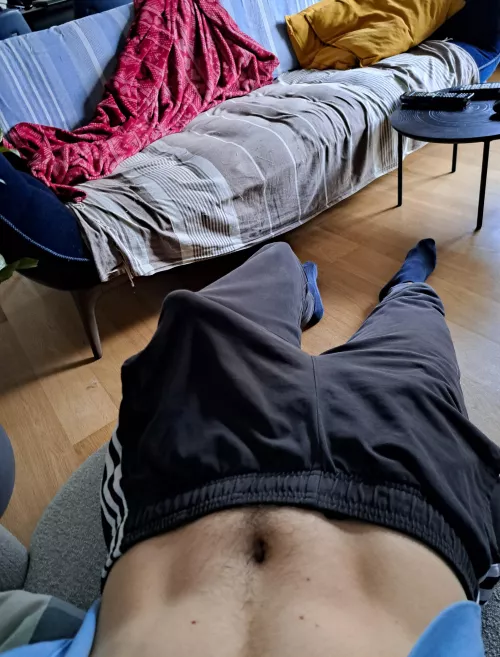 19yo, Kinda hard to hide it 😓