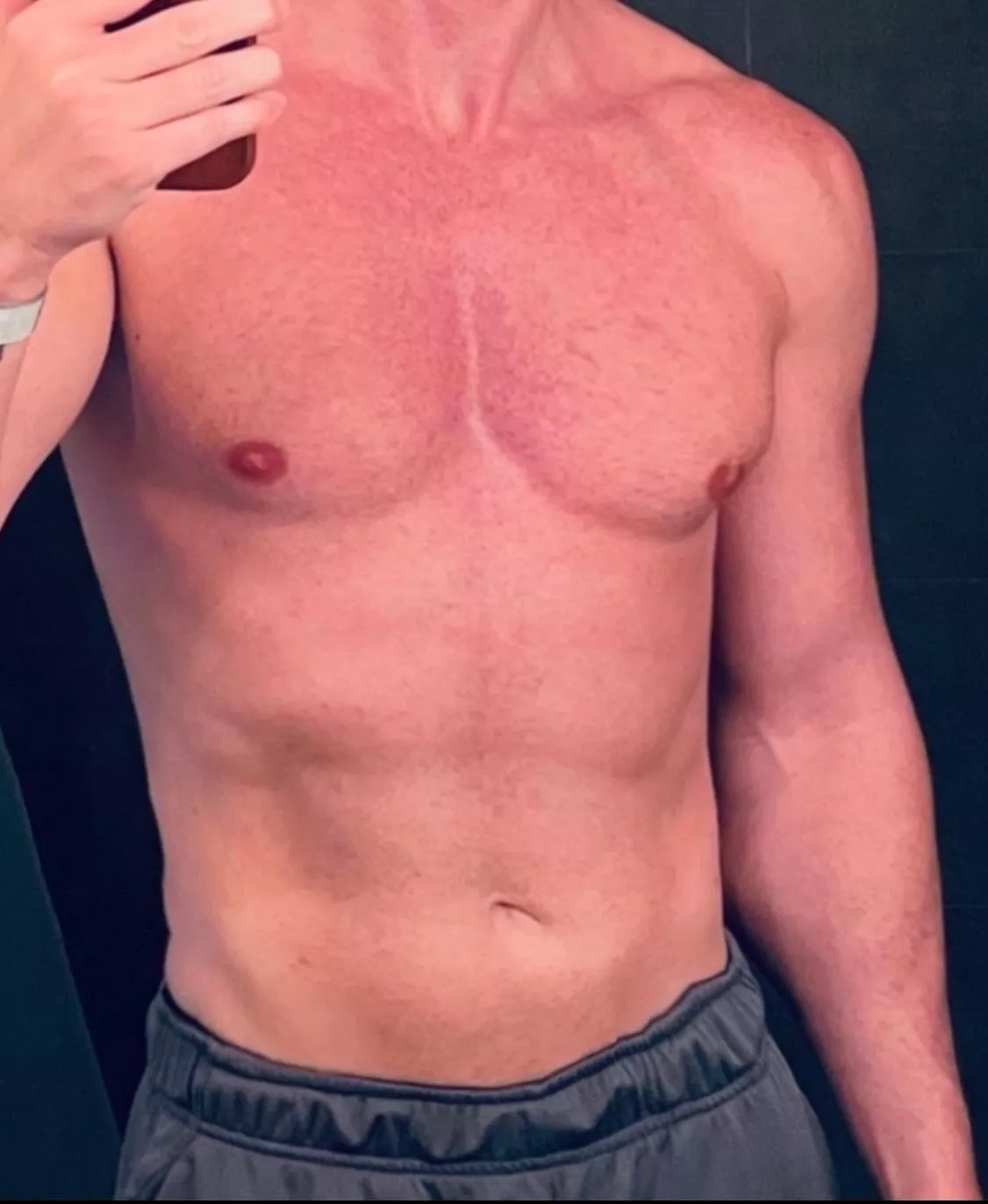 33 bi fit dude for same. If you’re masc and go to the gym hit me up. Distr8ktme