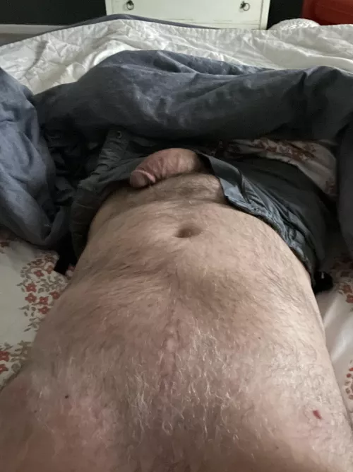 (55) this bed it too empty this morning