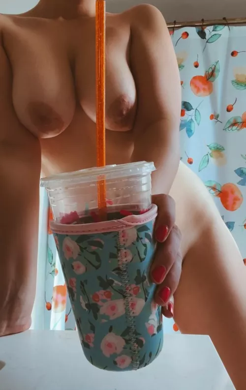 A little post-workout shower treat ☕️