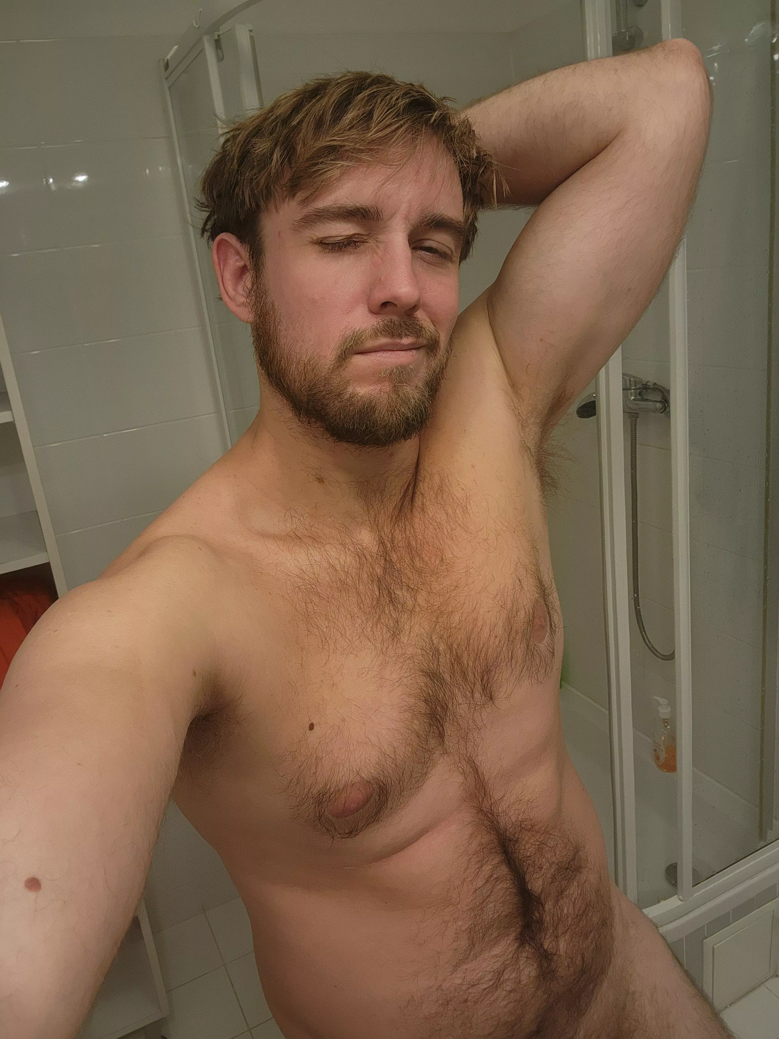 Before the shower 🚿