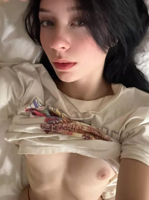 Goth smol titty gf is perfect for a tittyfuck