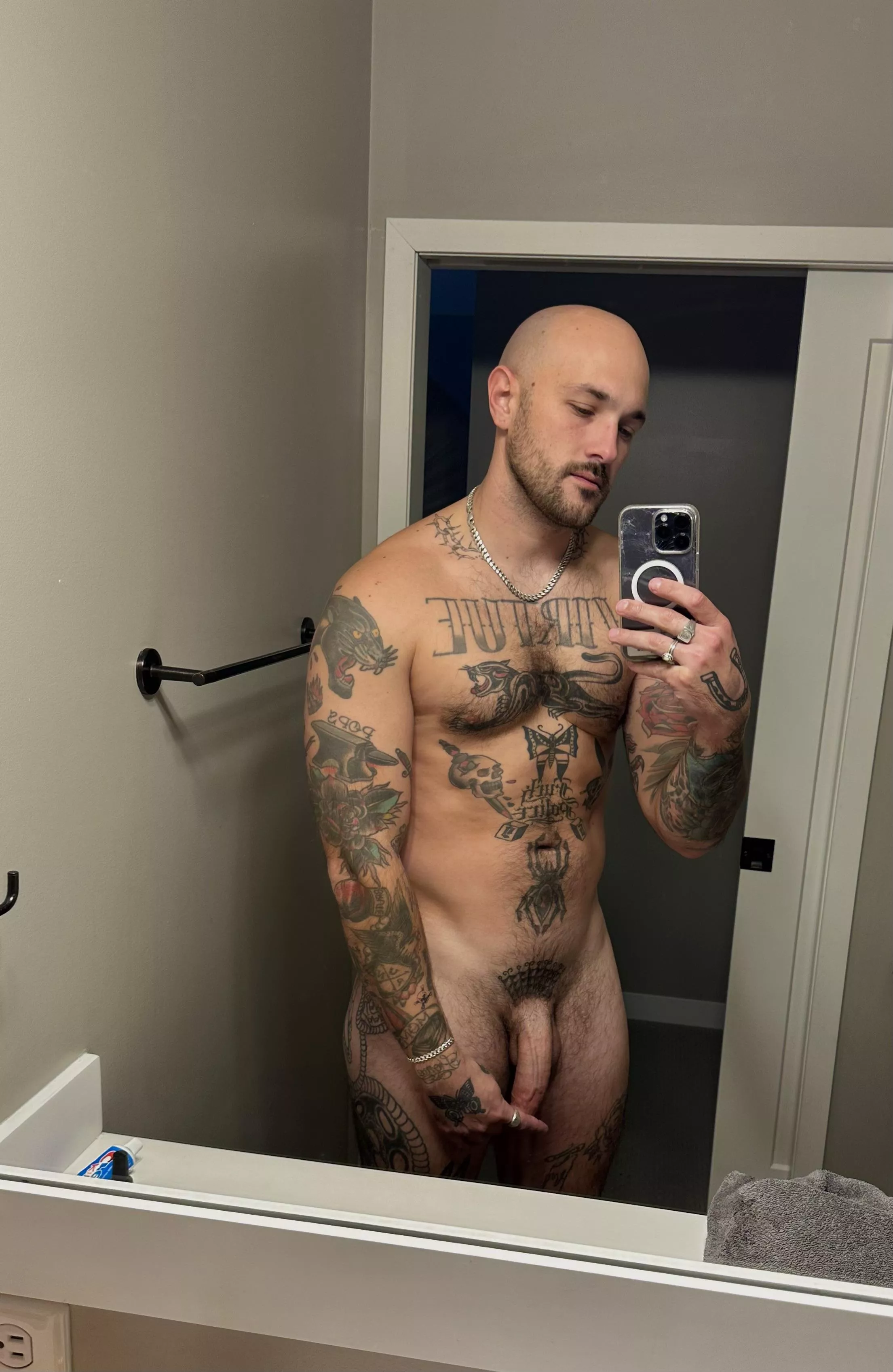 Guess I’m A Bisexual Jewelry Man :)