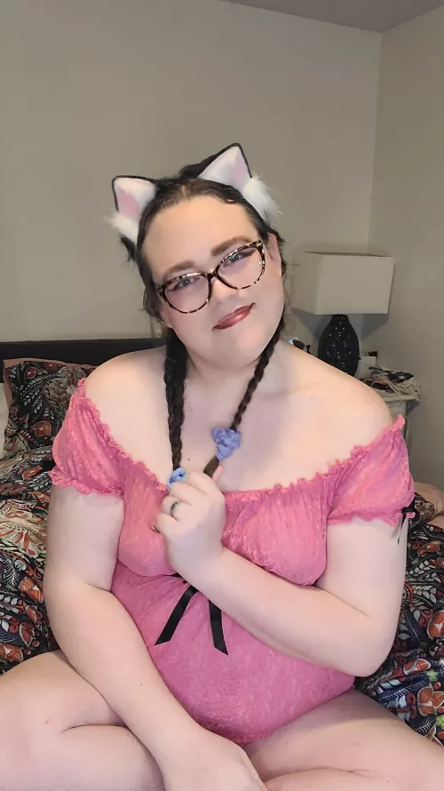 Happy Friday! Feeling cute in my sexy kitty outfit.