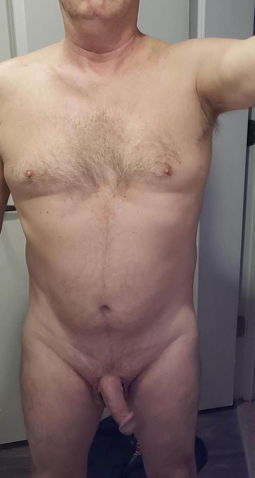 Hello, love seeing those wonderful, naked bodies 😉