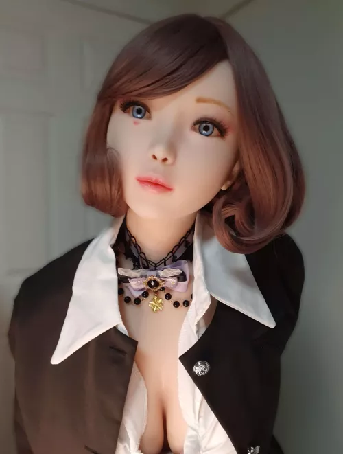 I think your cute, come by my office later for a “chat”