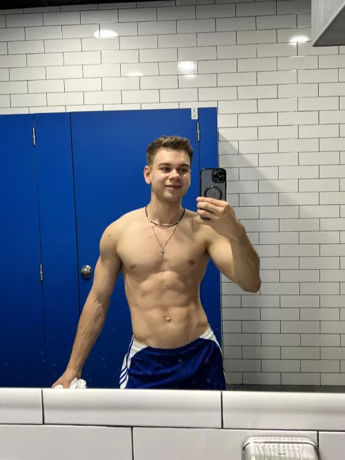 I'm constantly looked at in the gym🙁probably TOO bright?