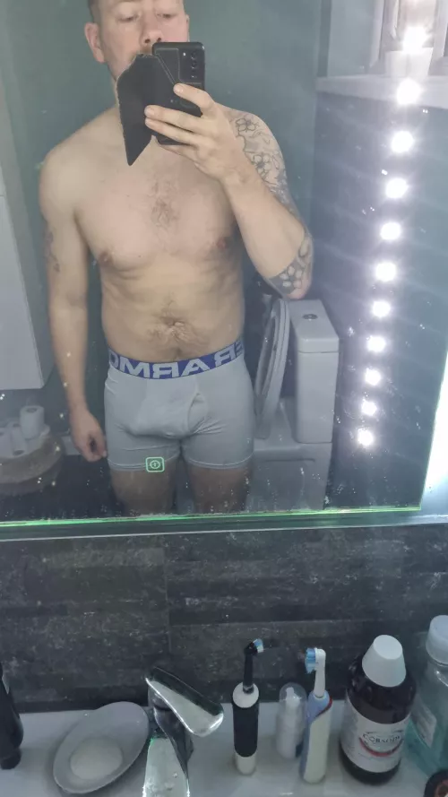 Is this wild? [35] male from Ireland