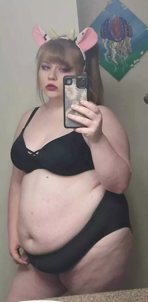 Leave a 💜 if you want my nudes in your Dms