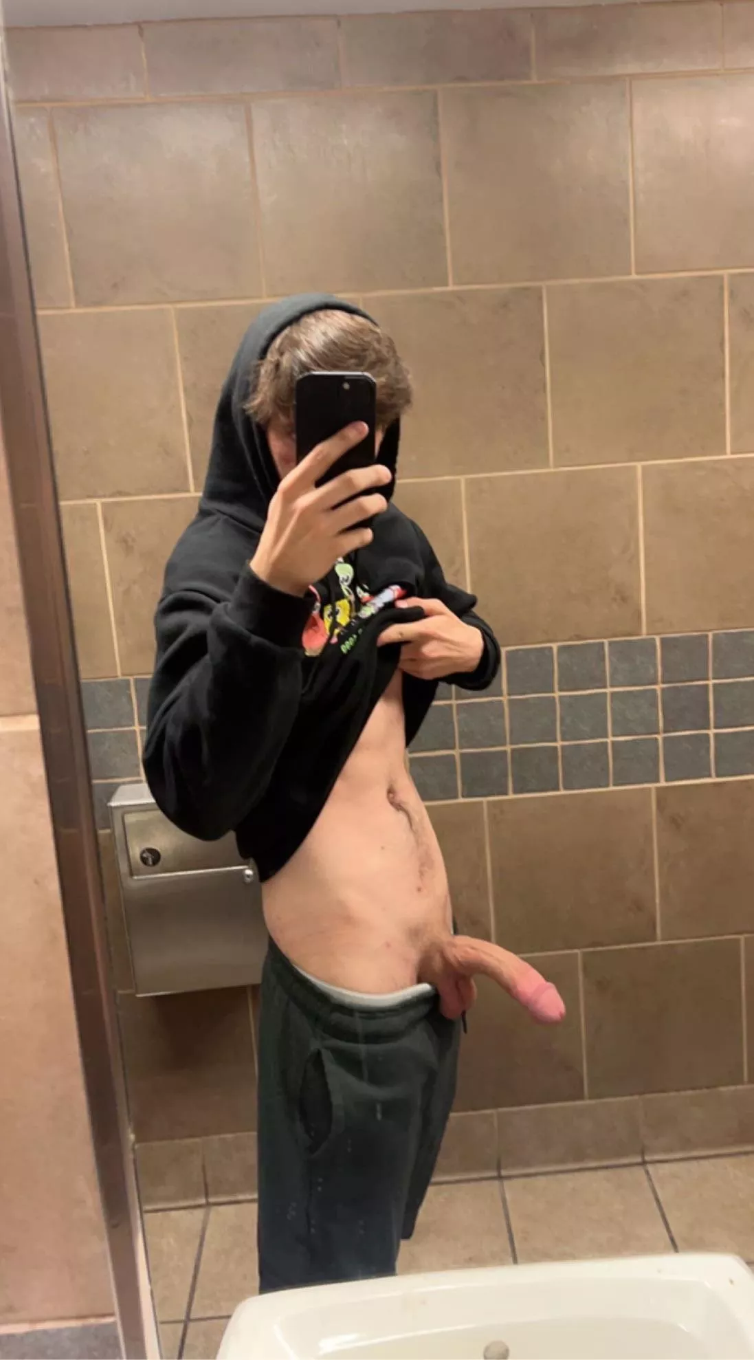 Meet me in the bathroom?