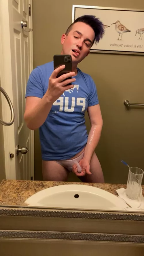 (NSFW) Want to hold me