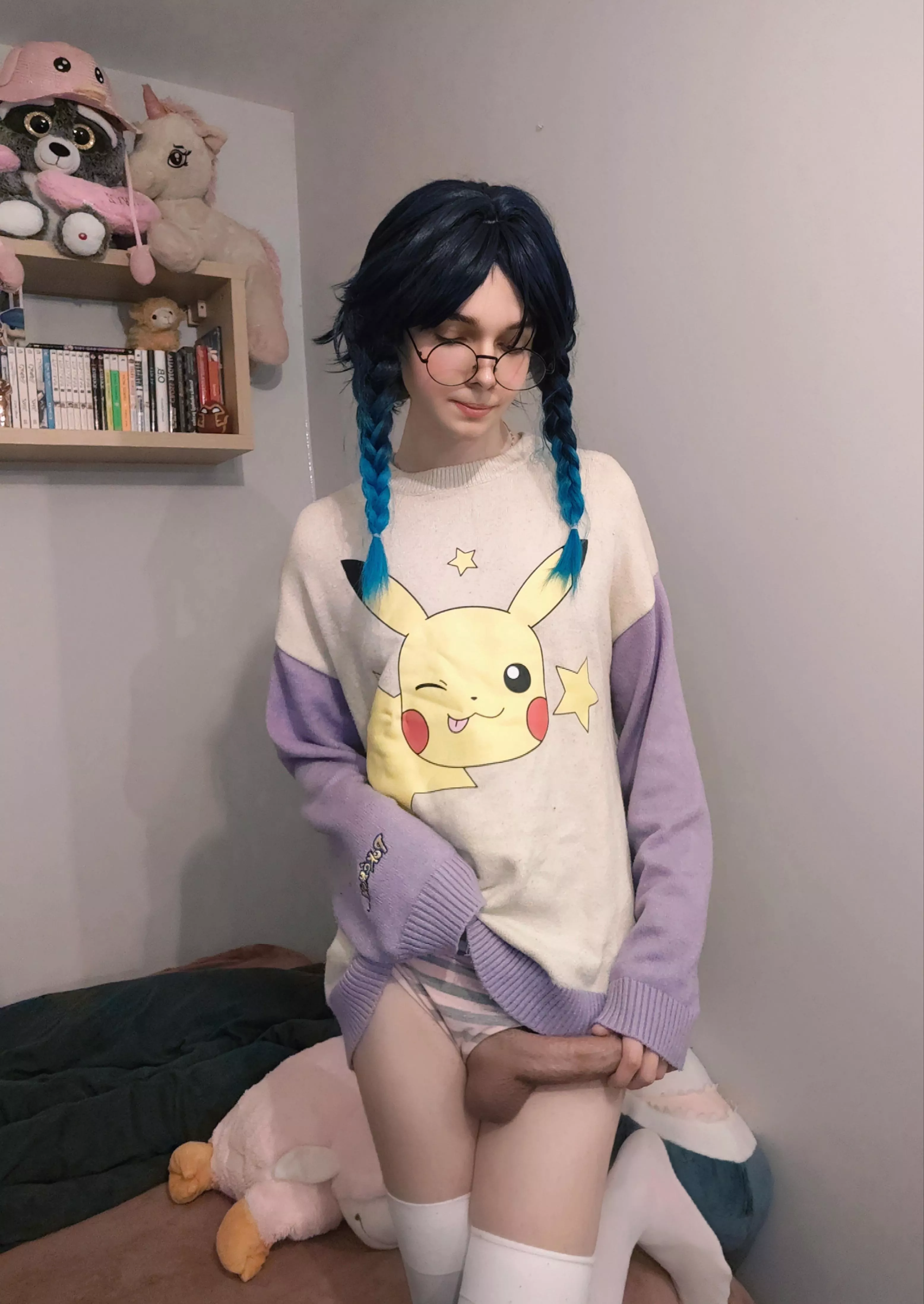 Say hi if you want to suck it 😘