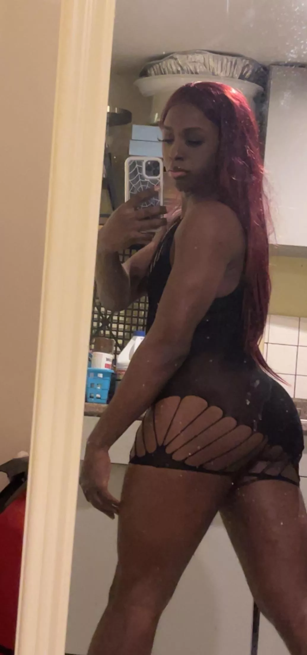 This dress really shows a lot 🤭