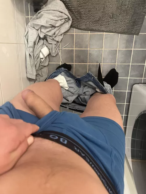 Type ”yes” if I should fill your inbox with my nudes