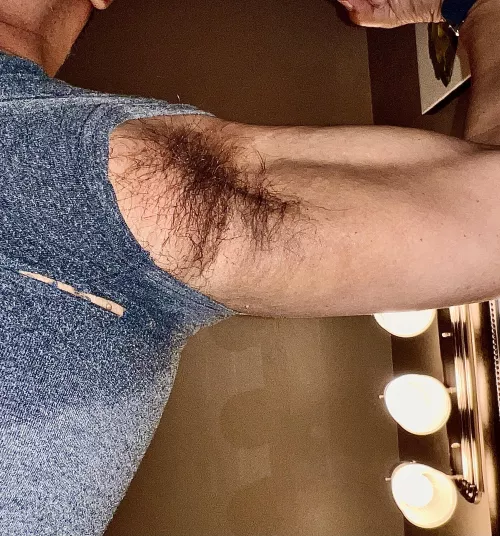 Workout pit. Wanna sniff? Want a taste?