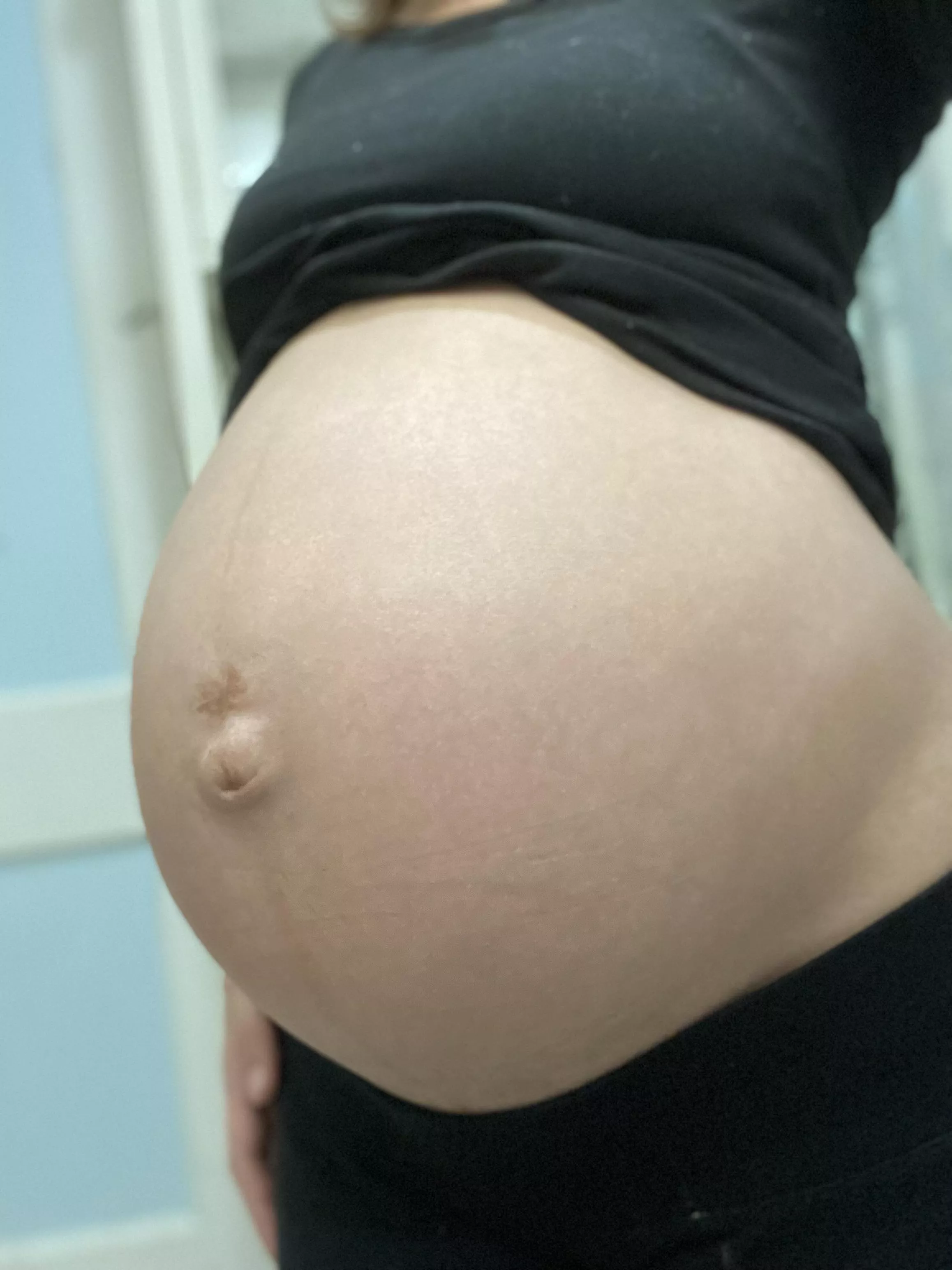 36 weeks pregnant. How do I look?