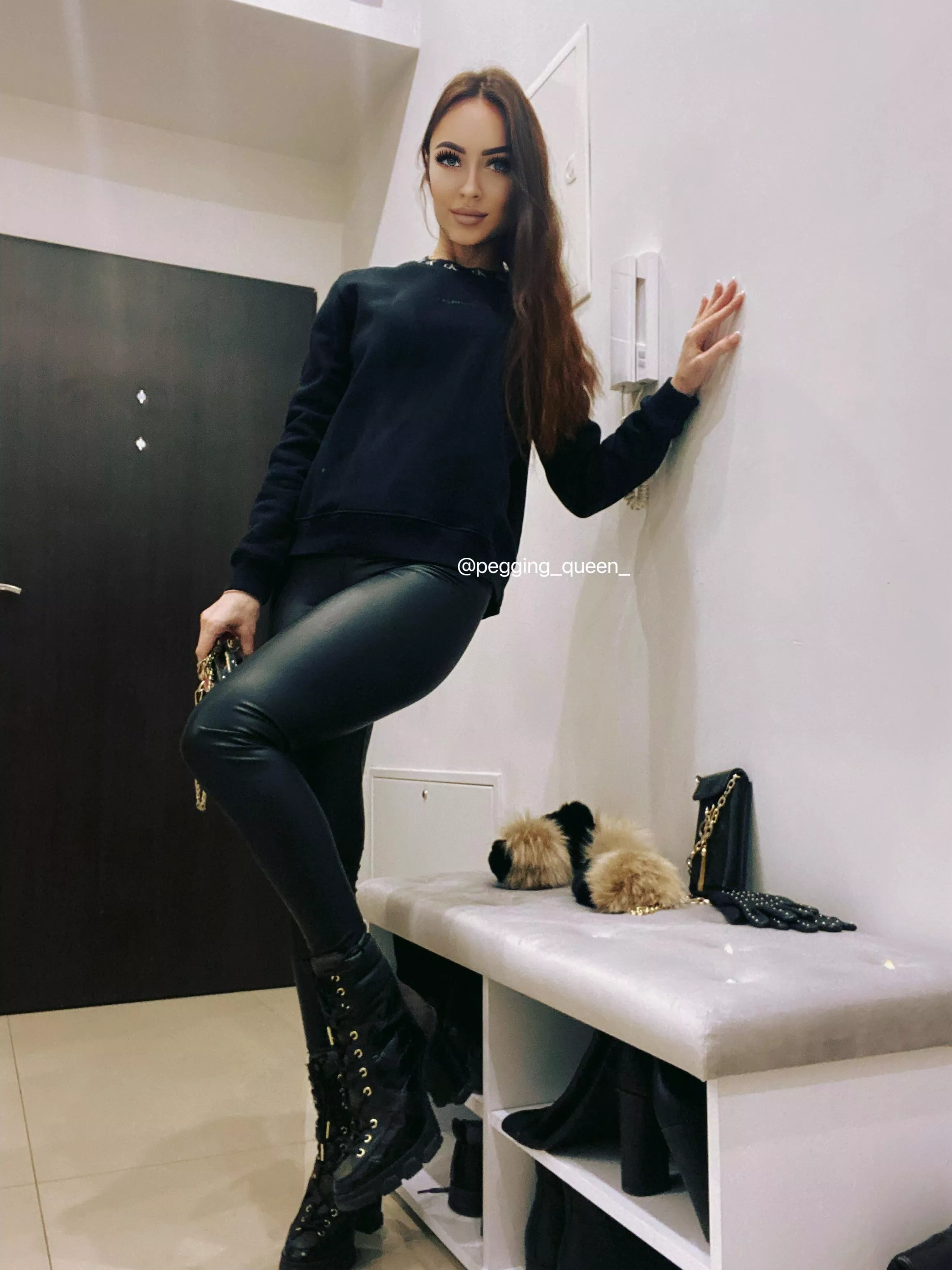 Am i sexy in boots?
