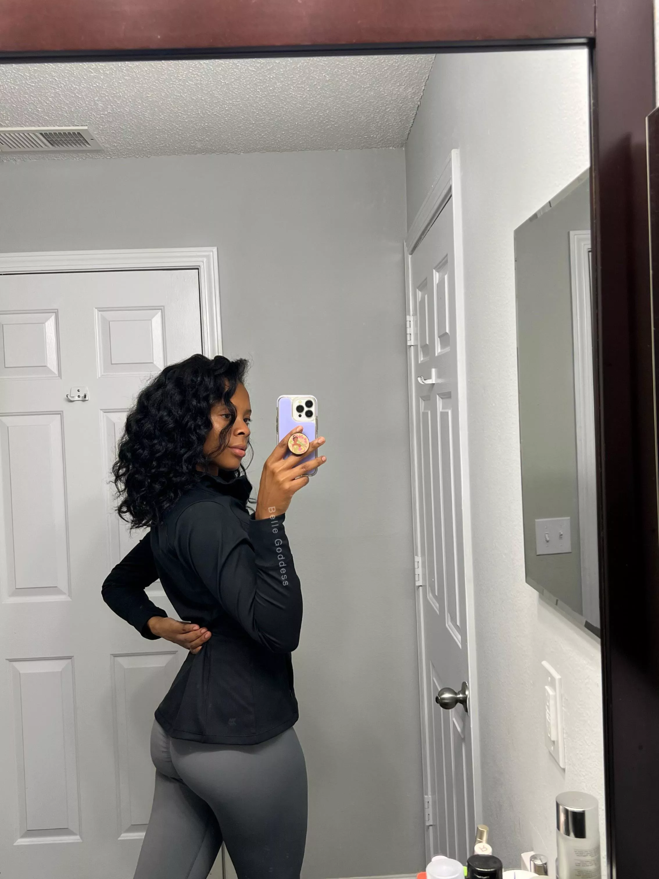 Am I wifey or fuck doll material