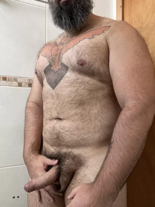 Anyone into 35 year old hairy dads?
