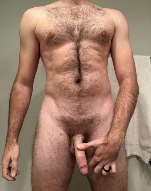 anyone into this type of dad bod? (30)