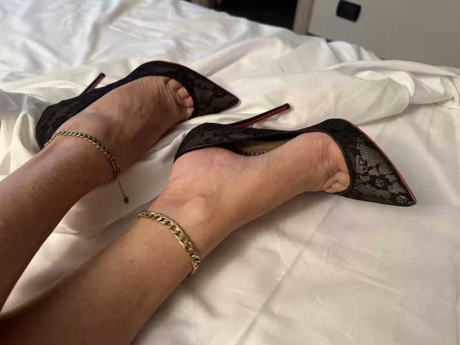 Black lace heels from Tacco Nero ♥️