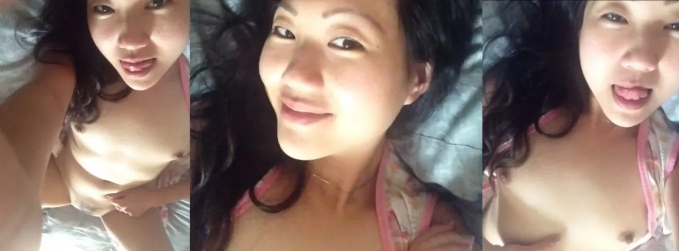 cute thai girl selfies