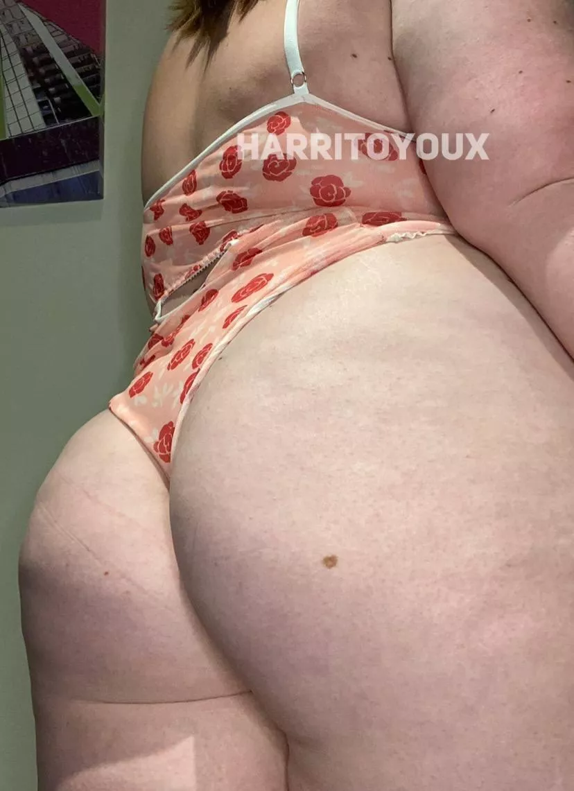 Dimples are your favourite things