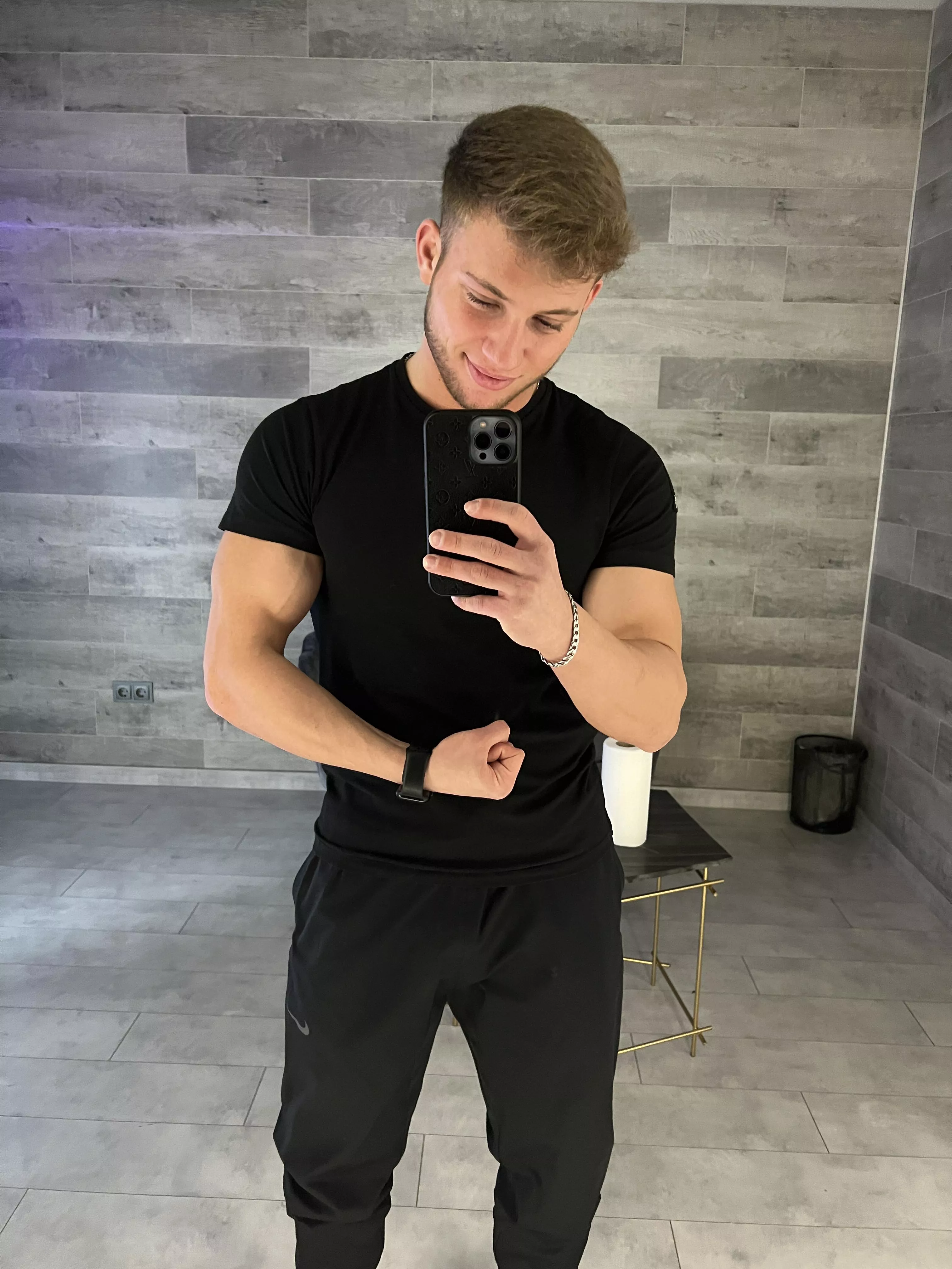 Do you love to travel?