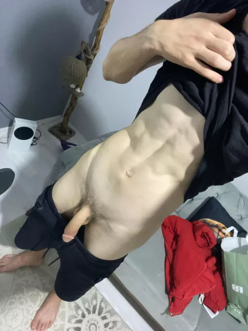 Hey 18 Highschool boy