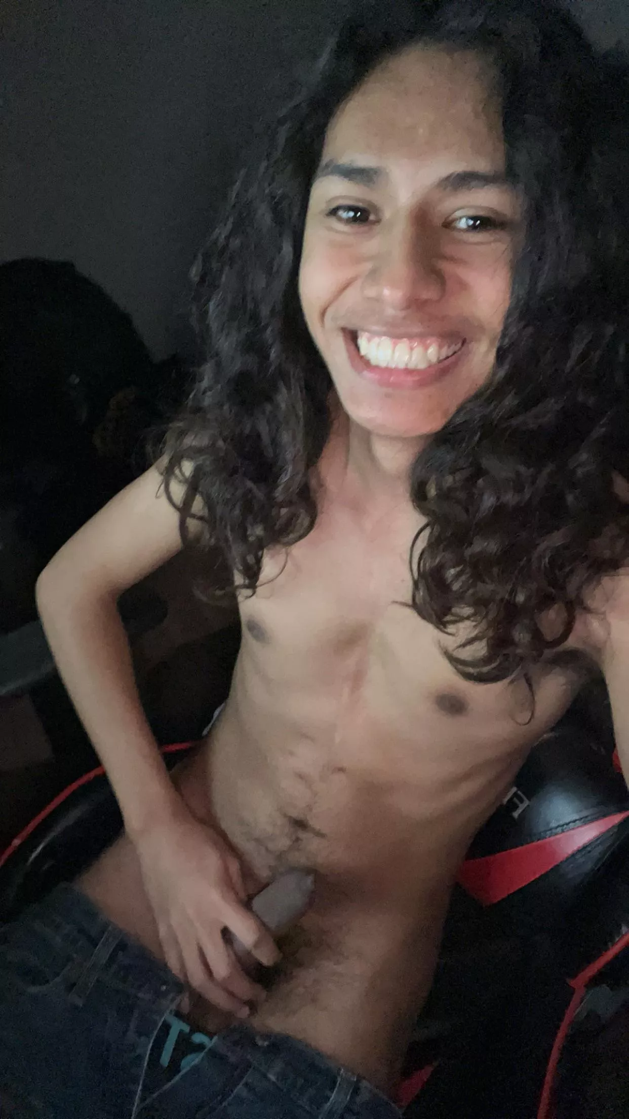 How’s my hair ?! I’m trying to fix it